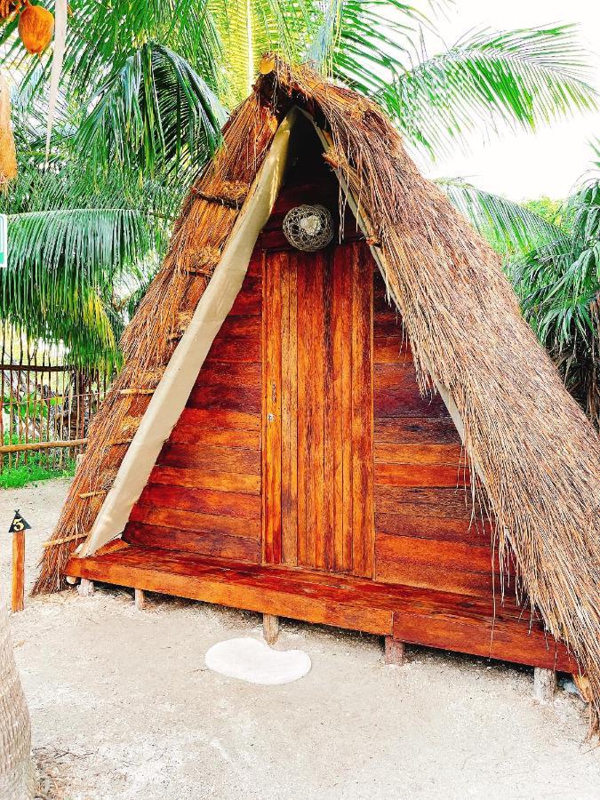 La Aldea Holbox Cabanas Y Camping 外观 照片