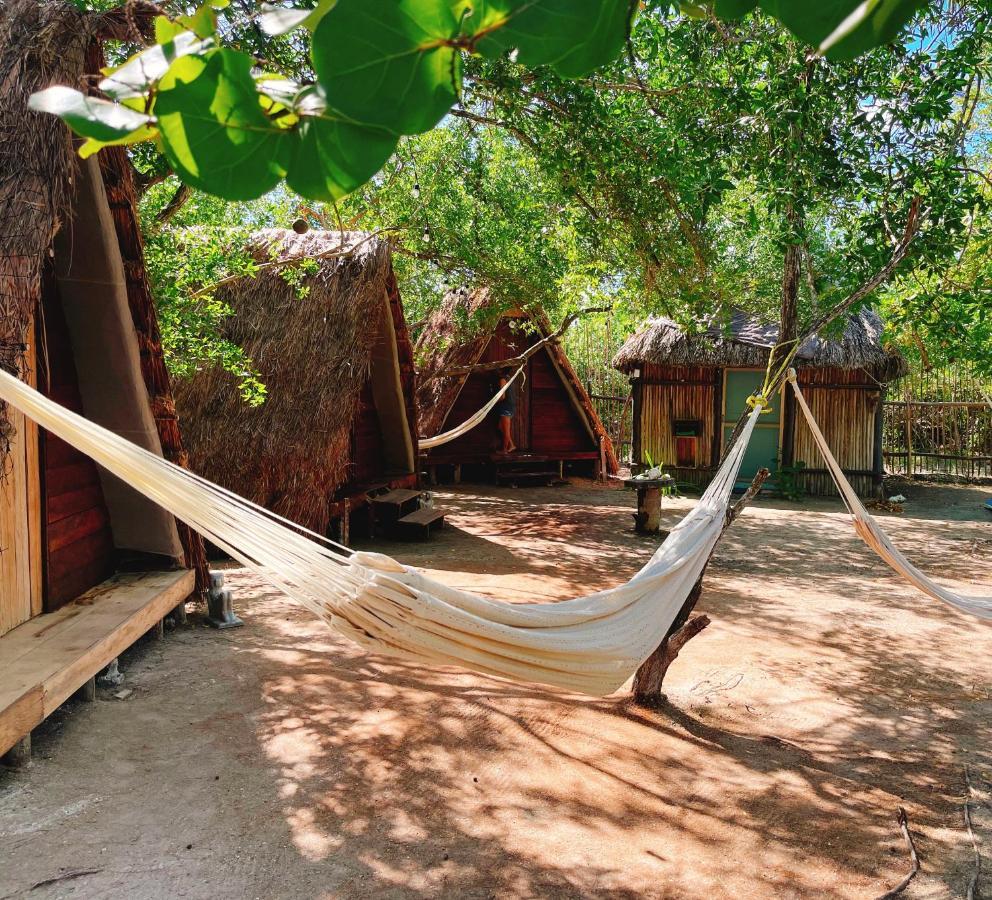 La Aldea Holbox Cabanas Y Camping 外观 照片