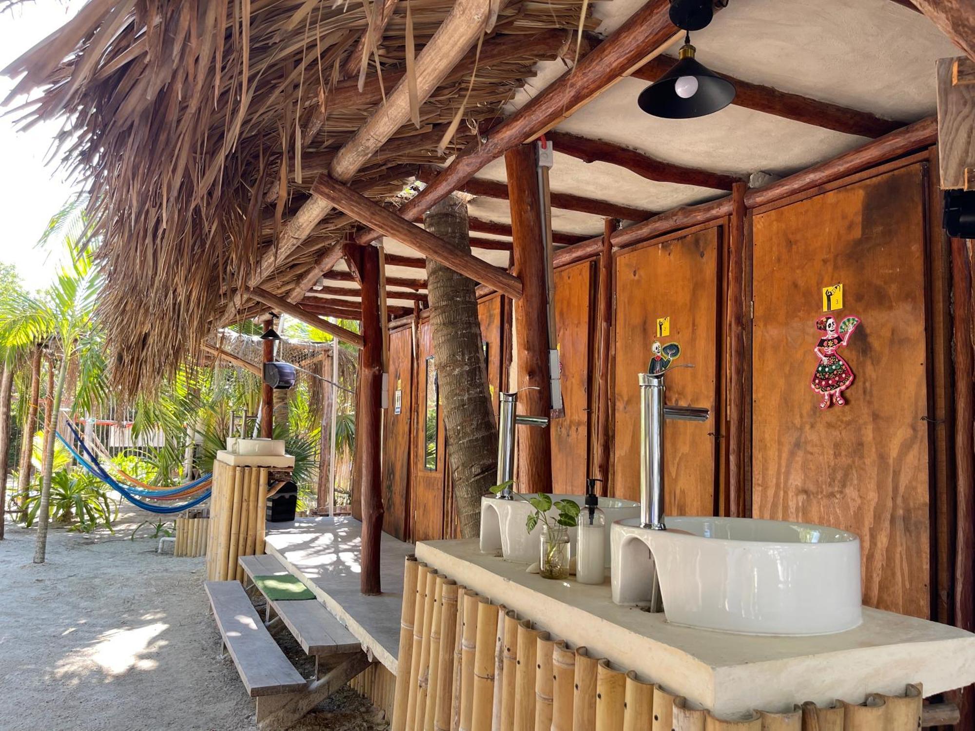 La Aldea Holbox Cabanas Y Camping 外观 照片