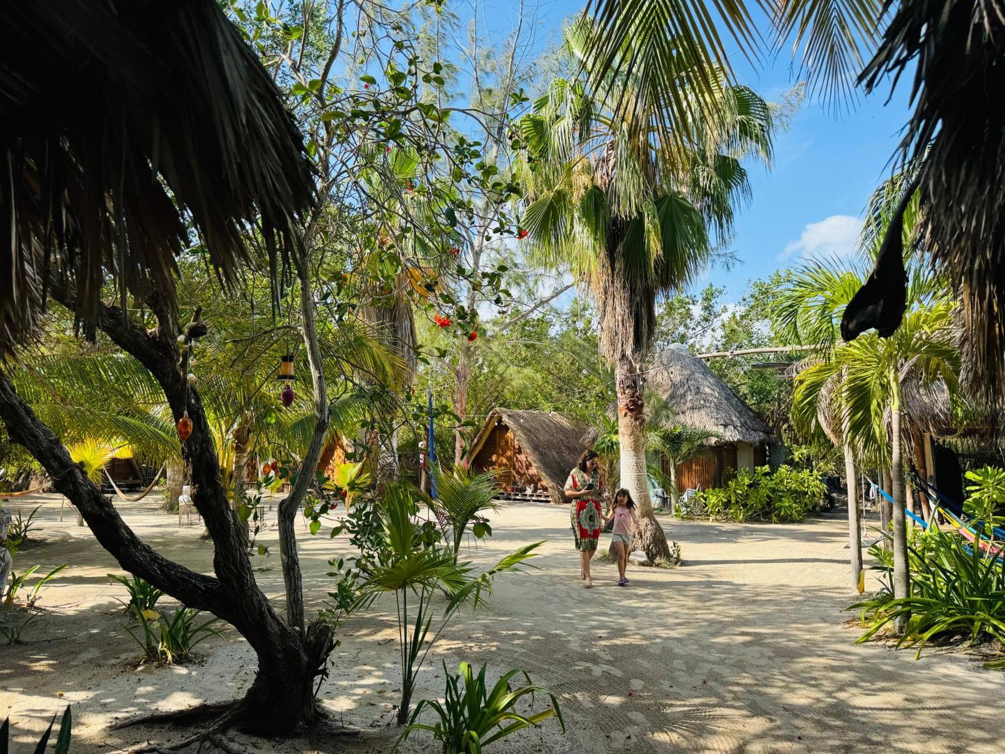 La Aldea Holbox Cabanas Y Camping 外观 照片